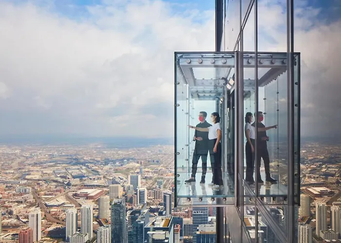 Downtown Penthouse I Vintage , Gym & Balcony #5 Апартаменты